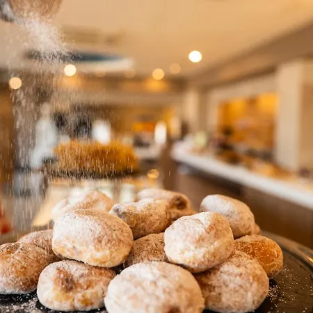فندق Royal Sun خانيا